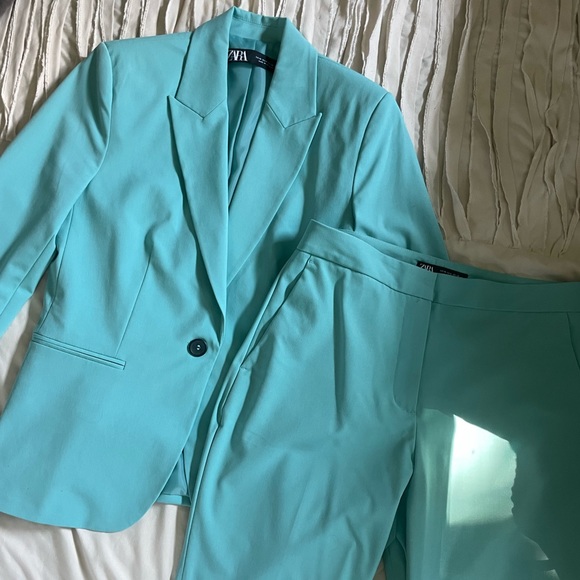 Zara Aqua Blazer and Pants Set - Picture 2 of 7